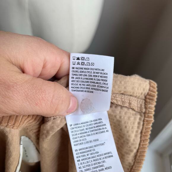 American Eagle Corduroy Tan Brown Lightweight Cropped Jacket Size M - Picture 5 of 7